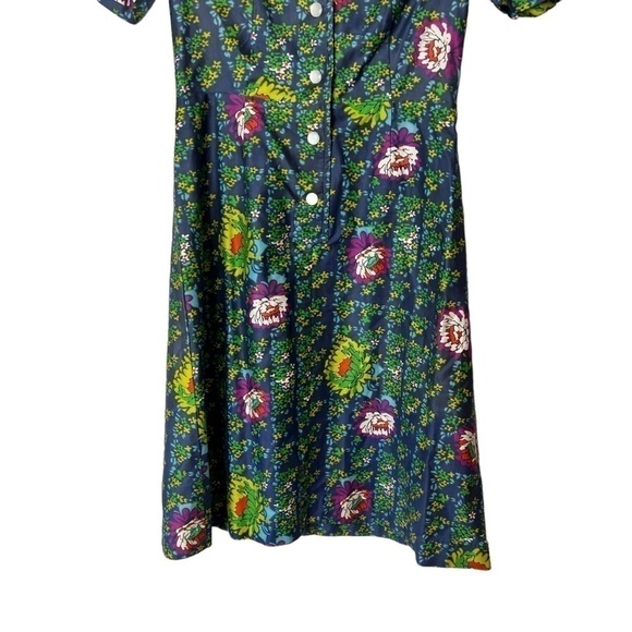 Vintage Rose floral print snap front house dress - Picture 12 of 14